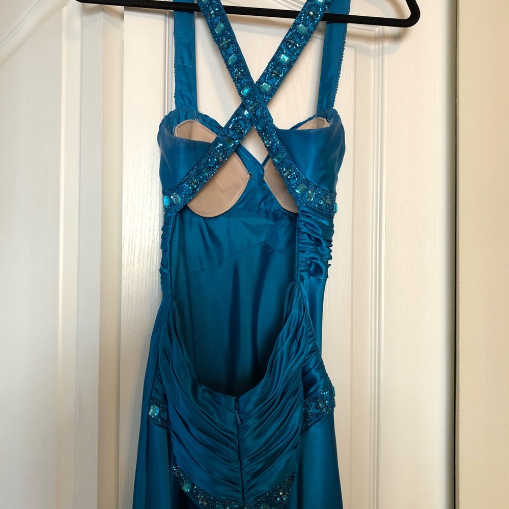 Prom dress! - Picture 3 of 3